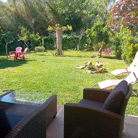 Calvi Avec Grand Jardin. Holiday home